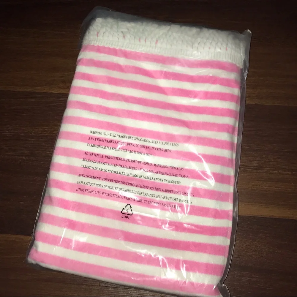 Lilly Pulitzer Oversized Beach Towel Multi Soleil It On Me Striped Towel NWT